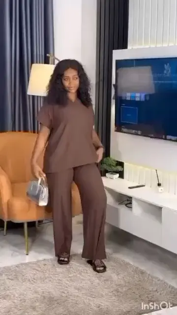 Brown up and down set