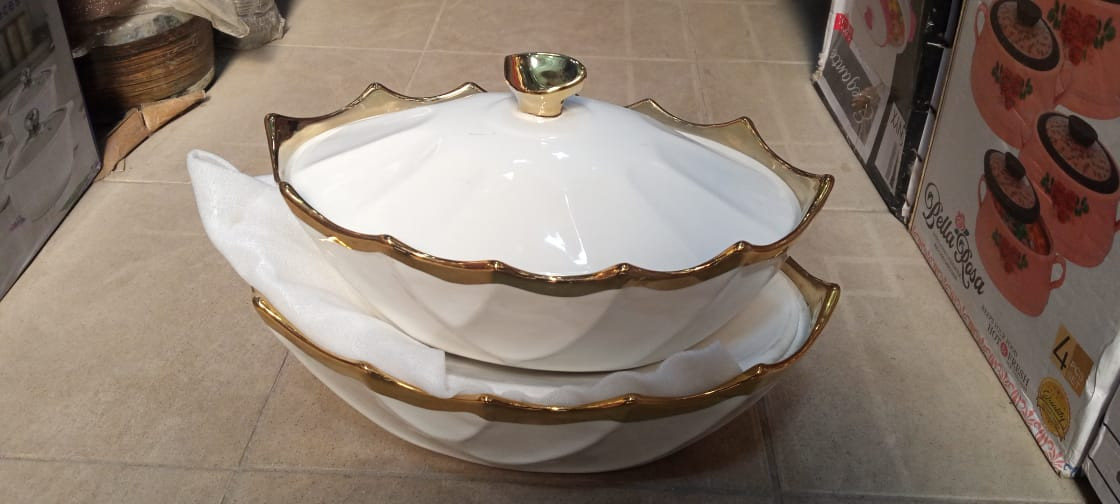 Dinner dishes