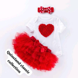 Chic Baby Girl Heart Bodysuit & Tutu Skirt Set