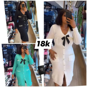 Chic Ribbed Knit Midi Dress with Bow Detail